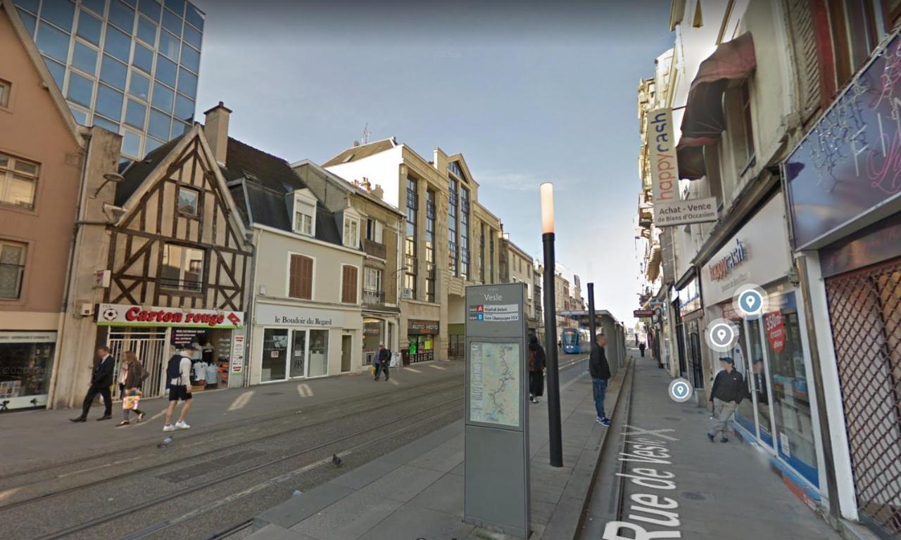 Appartement Cosy Proche Cathedrale Reims Exterior foto
