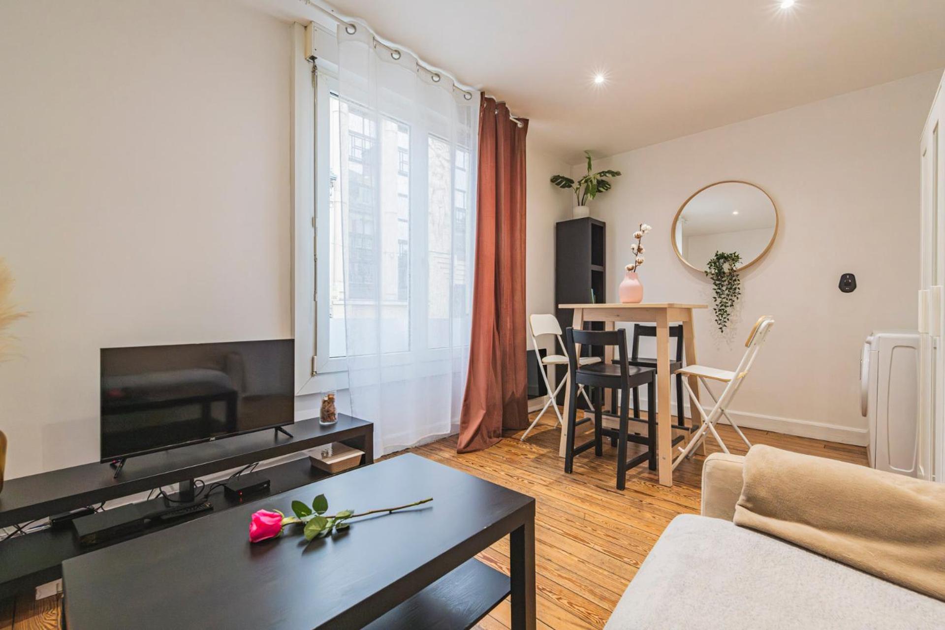 Appartement Cosy Proche Cathedrale Reims Exterior foto